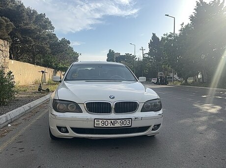 BMW 730