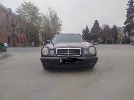 Mercedes C 220