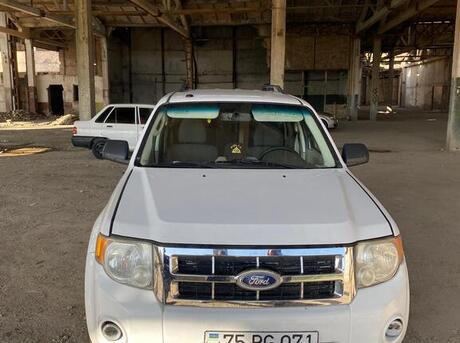 Ford Escape