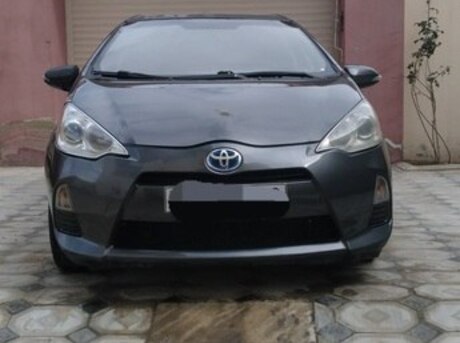 Toyota Prius C