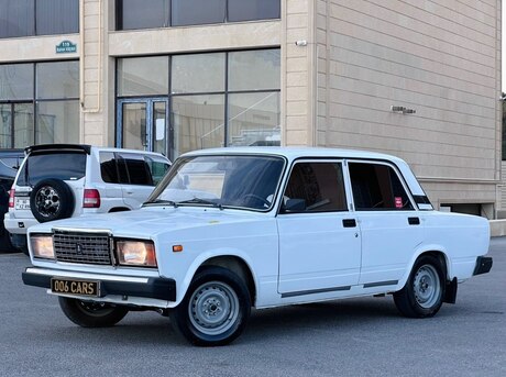 LADA (VAZ) 2107