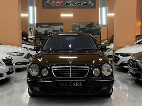 Mercedes E 320