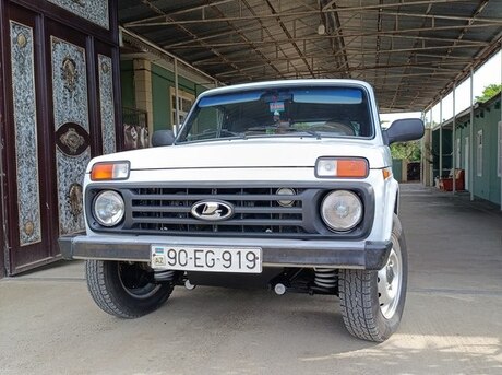 LADA (VAZ) Niva