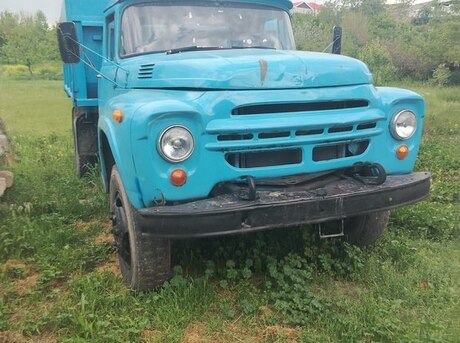 ZIL 130