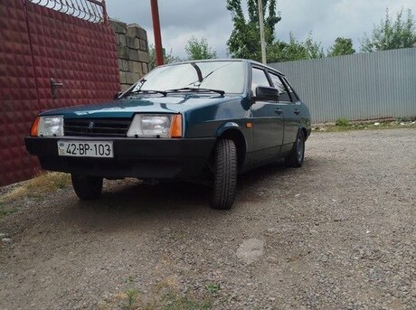 LADA (VAZ) 21099