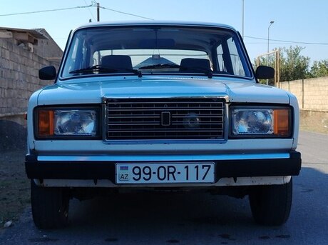 LADA (VAZ) 2107