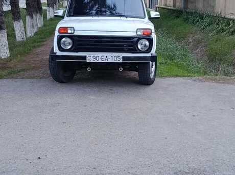 LADA (VAZ) Niva