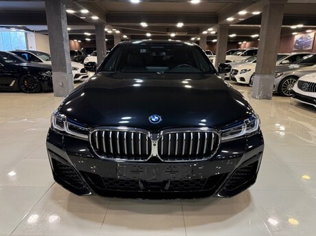 BMW 530e