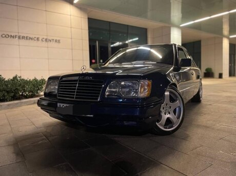 Mercedes 280 E