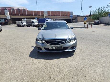 Mercedes E 250 4MATIC