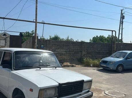 LADA (VAZ) 2107