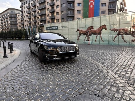 Lincoln MKZ