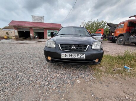 Hyundai Accent