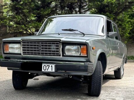LADA (VAZ) 2107