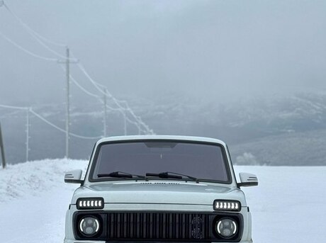 LADA (VAZ) Niva