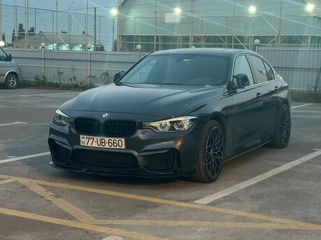 BMW 330