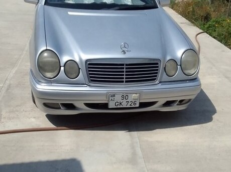 Mercedes E 280