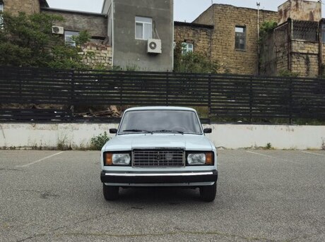 LADA (VAZ) 2107