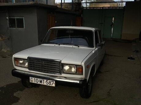LADA (VAZ) 2107
