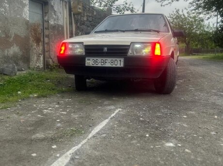 LADA (VAZ) 21099
