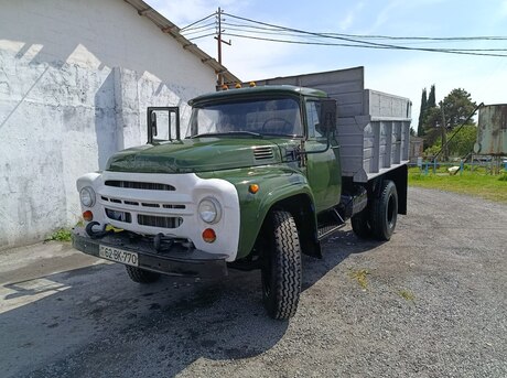 ZIL 130