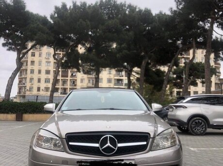 Mercedes C 220