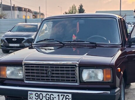 LADA (VAZ) 2107