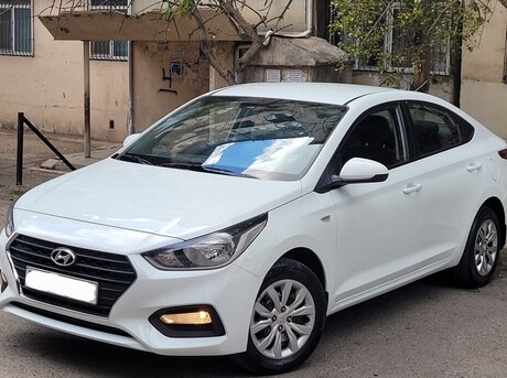 Hyundai Accent