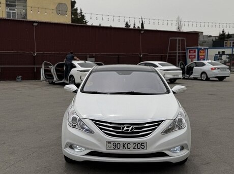 Hyundai Sonata