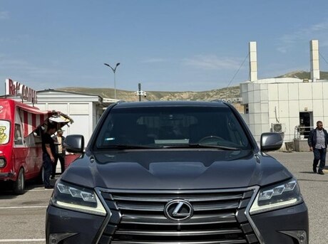 Lexus LX 570