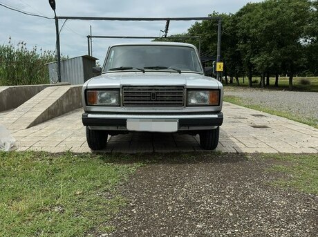 LADA (VAZ) 2107
