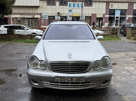Mercedes C 220