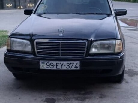 Mercedes C 200