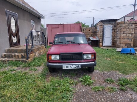 LADA (VAZ) 2107