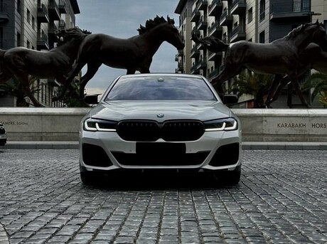 BMW 530