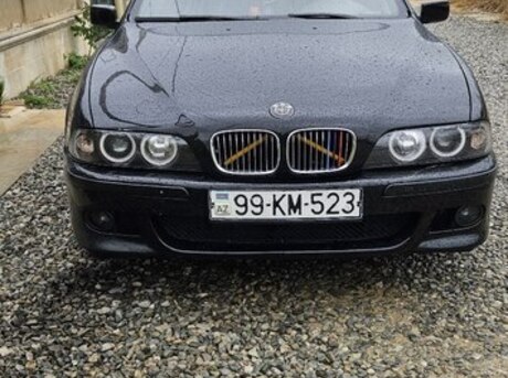 BMW 523