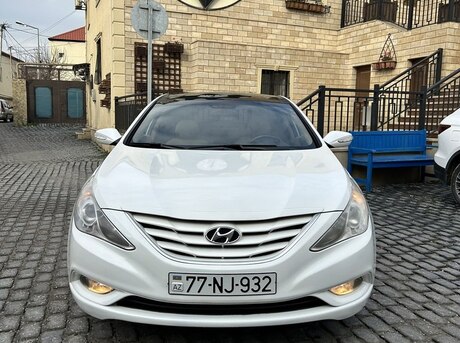 Hyundai Sonata
