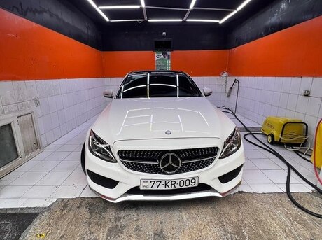 Mercedes C 300