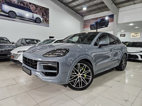 Porsche Cayenne E-hybrid Coupe