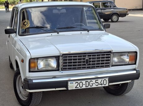 LADA (VAZ) 2107