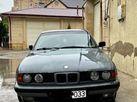 BMW 525