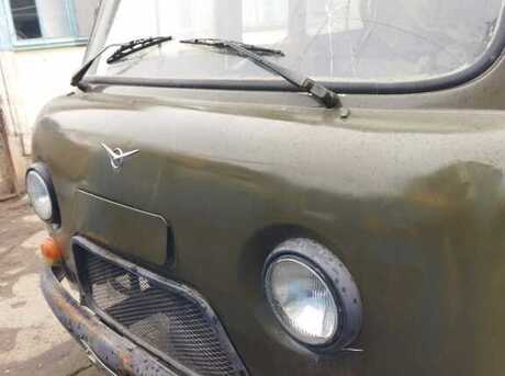 UAZ 452