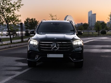 Mercedes GLS 450 4MATIC