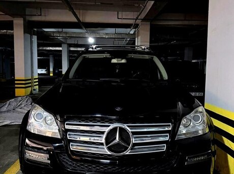 Mercedes GL 550 4MATIC