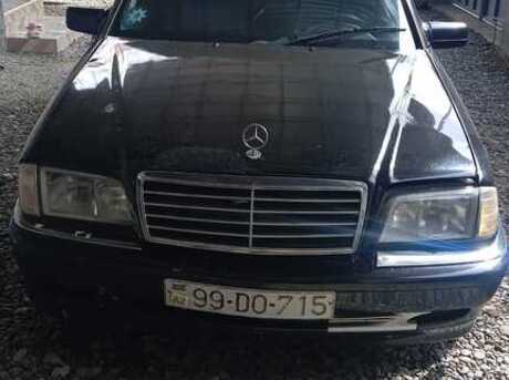 Mercedes C 230