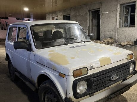 LADA (VAZ) Niva