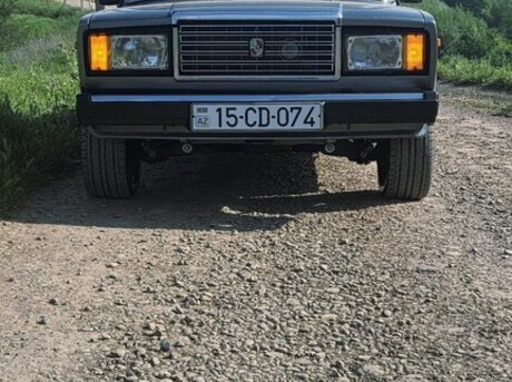 LADA (VAZ) 2107
