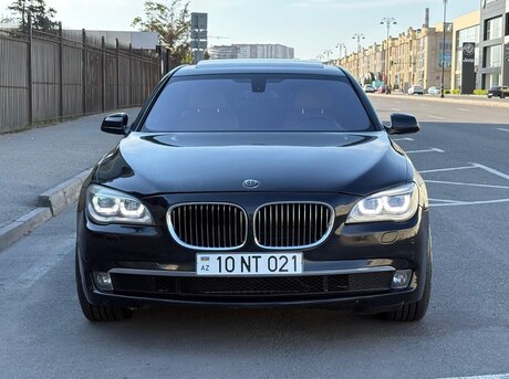BMW 740