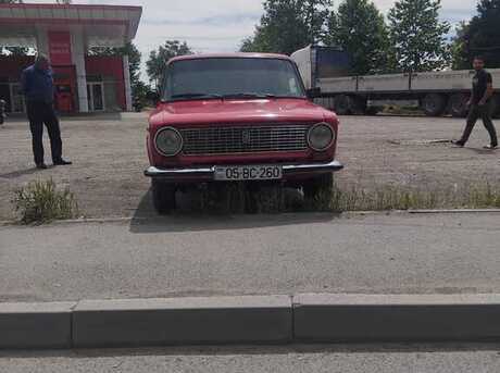LADA (VAZ) 21011