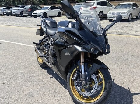 Suzuki GSX-S1000GT